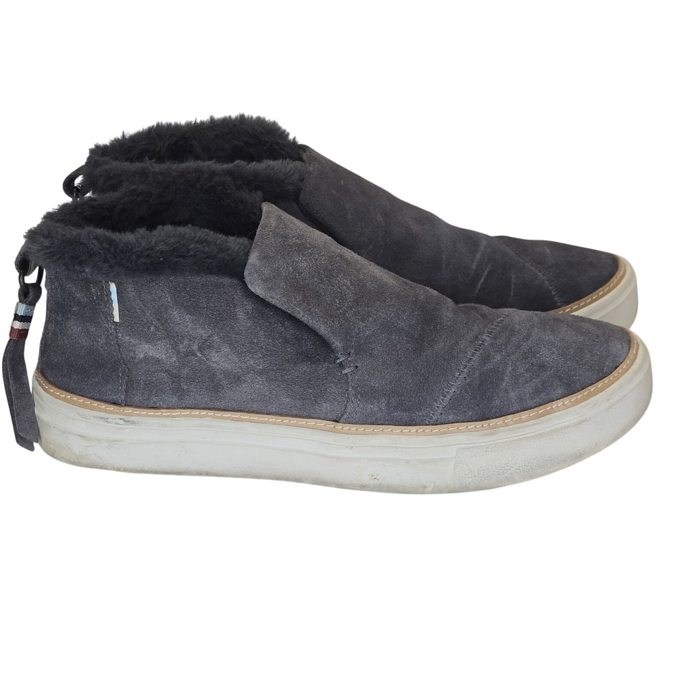 TOMS Shoes Womens Size 7.5 Gray Suede Faux Fur Lined Slip On Casual Comfort Warm